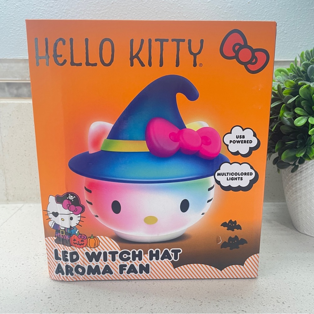 Hello Kitty Sanrio LED Witch Hat Aroma Fan Halloween USB‎ Powered Multi Light
